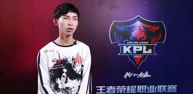 T1官博：衷心祝贺T1.Faker 选手入选英雄联盟名人堂